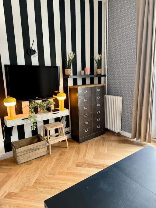 Appartement Au Coeur De Paryż Zewnętrze zdjęcie